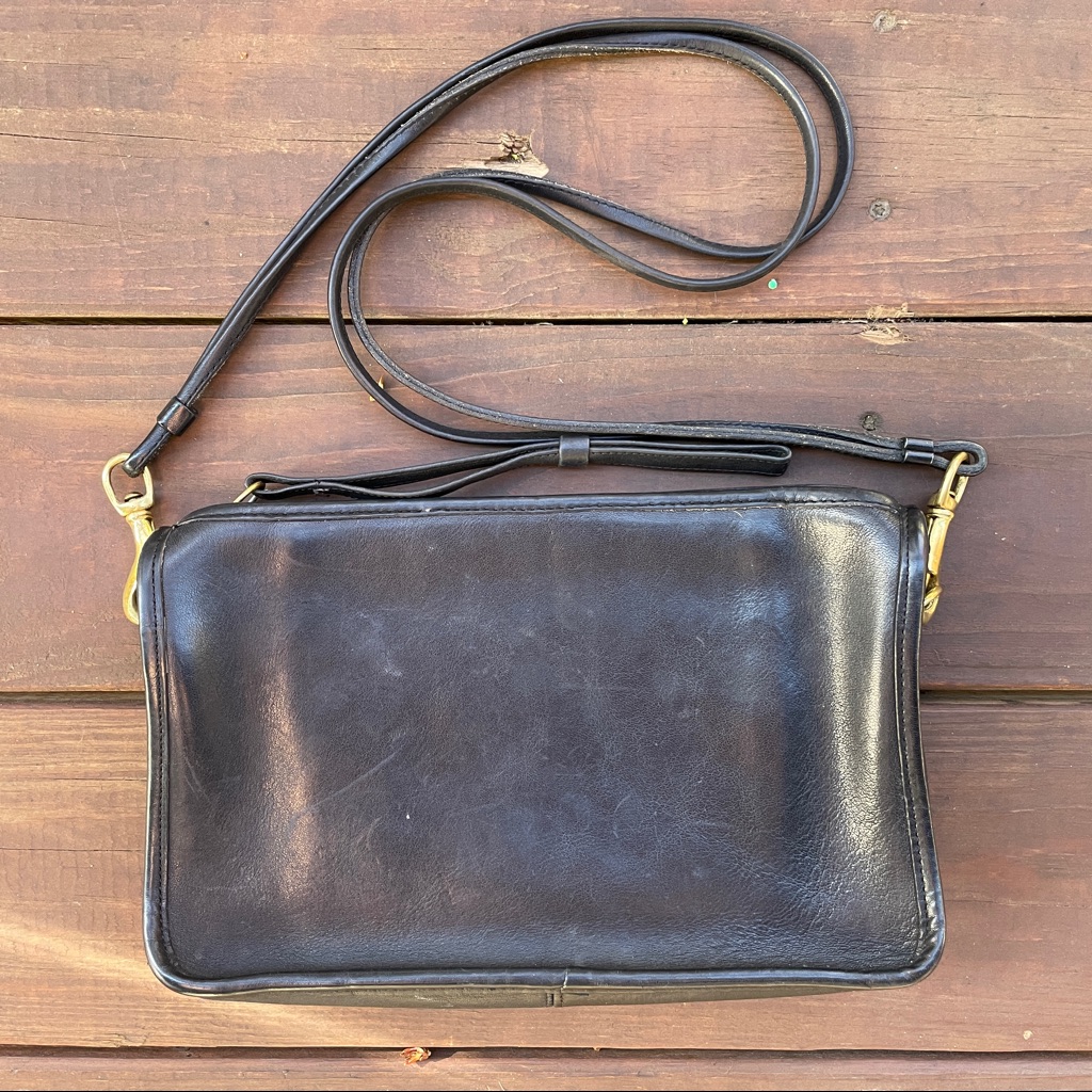 Coach - Vintage Black Leather Bag/Clutch